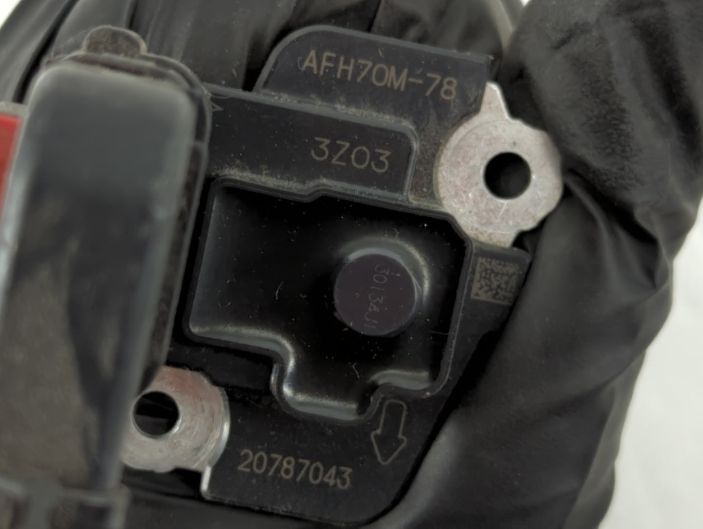 2012-2016 Cadillac Srx Mass Air Flow Meter Maf - Oemusedautoparts1.com