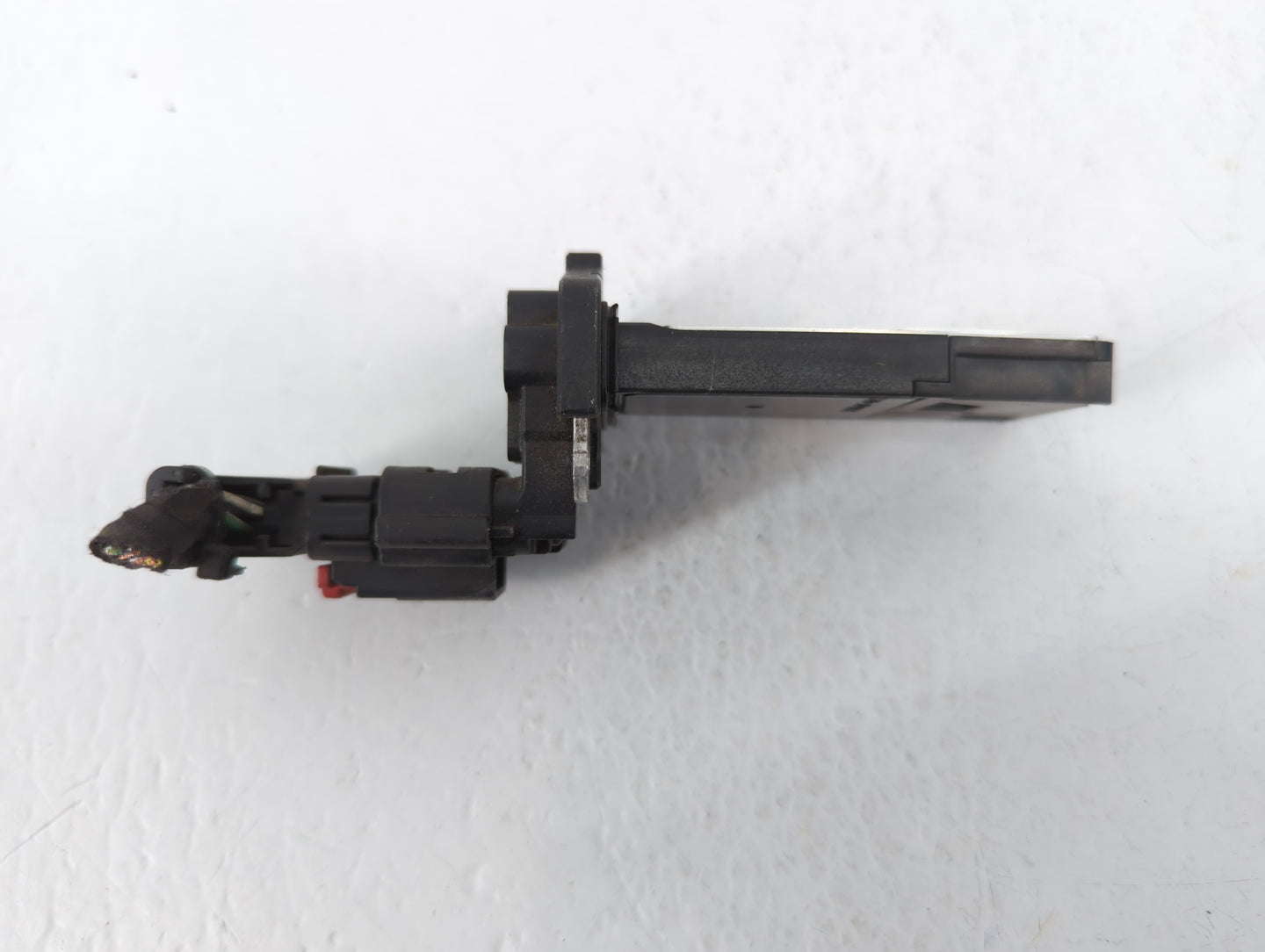 2012-2016 Cadillac Srx Mass Air Flow Meter Maf - Oemusedautoparts1.com
