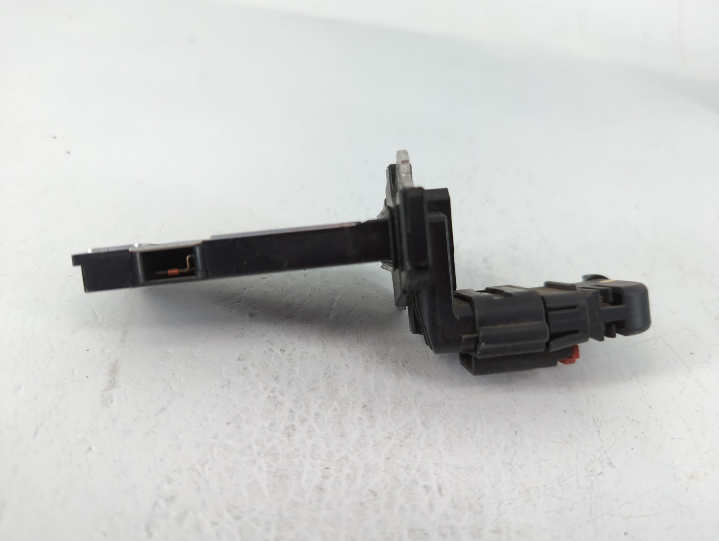 2012-2016 Cadillac Srx Mass Air Flow Meter Maf - Oemusedautoparts1.com
