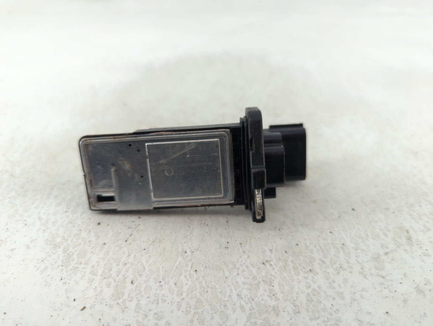 2012-2016 Cadillac Srx Mass Air Flow Meter Maf - Oemusedautoparts1.com