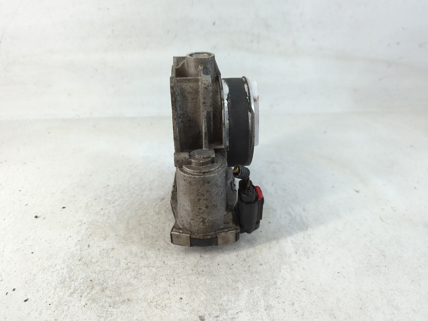 2012-2016 Cadillac Srx Throttle Body P/N:12632172BA Fits Fits 2012 2013 2014 2015 2016 2017 2018 2019 2020 2021 2022 OEM Use