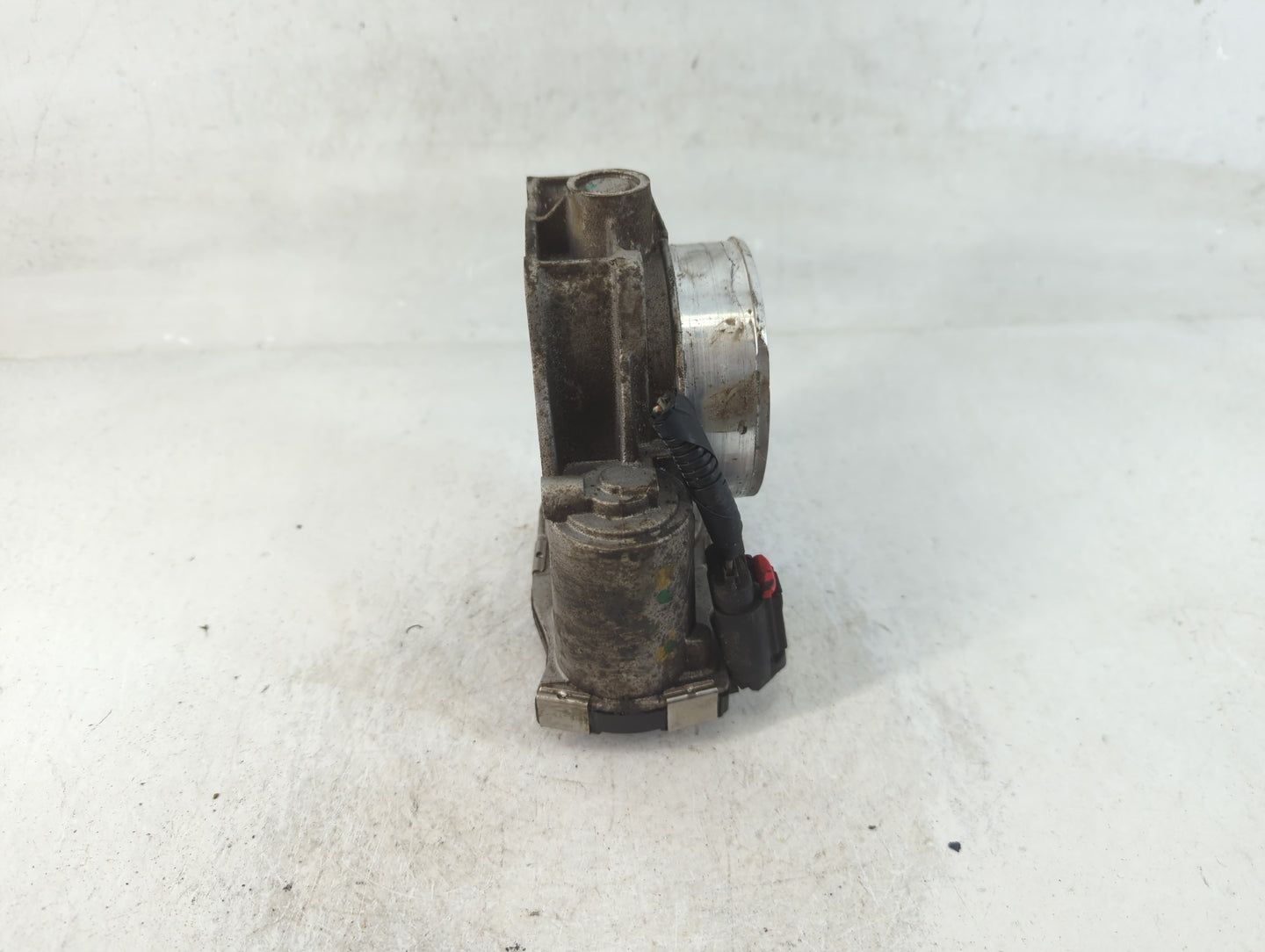 2012-2016 Cadillac Srx Throttle Body P/N:12632172BA Fits Fits 2012 2013 2014 2015 2016 2017 2018 2019 2020 2021 2022 OEM Use