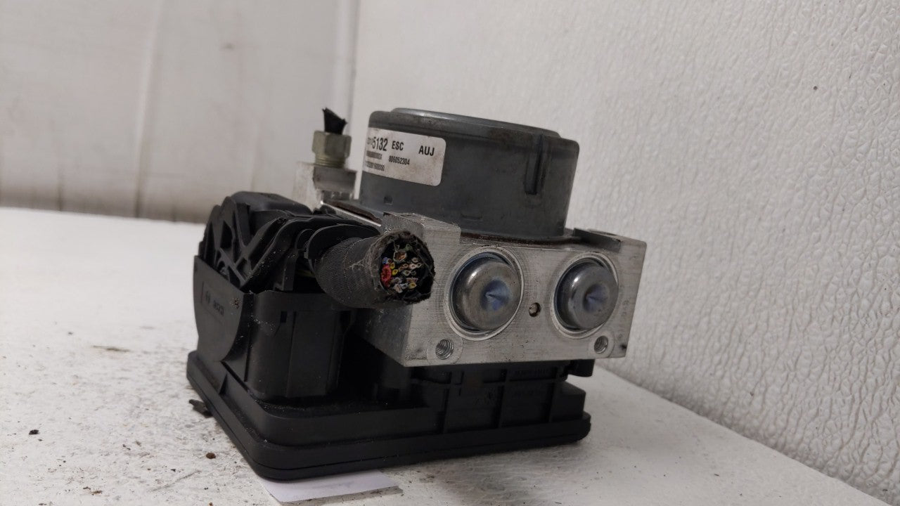 2013-2014 Cadillac Xts ABS Pump Control Module Replacement P/N:23105132 23105094 Fits Fits 2013 2014 OEM Used Auto Parts - O