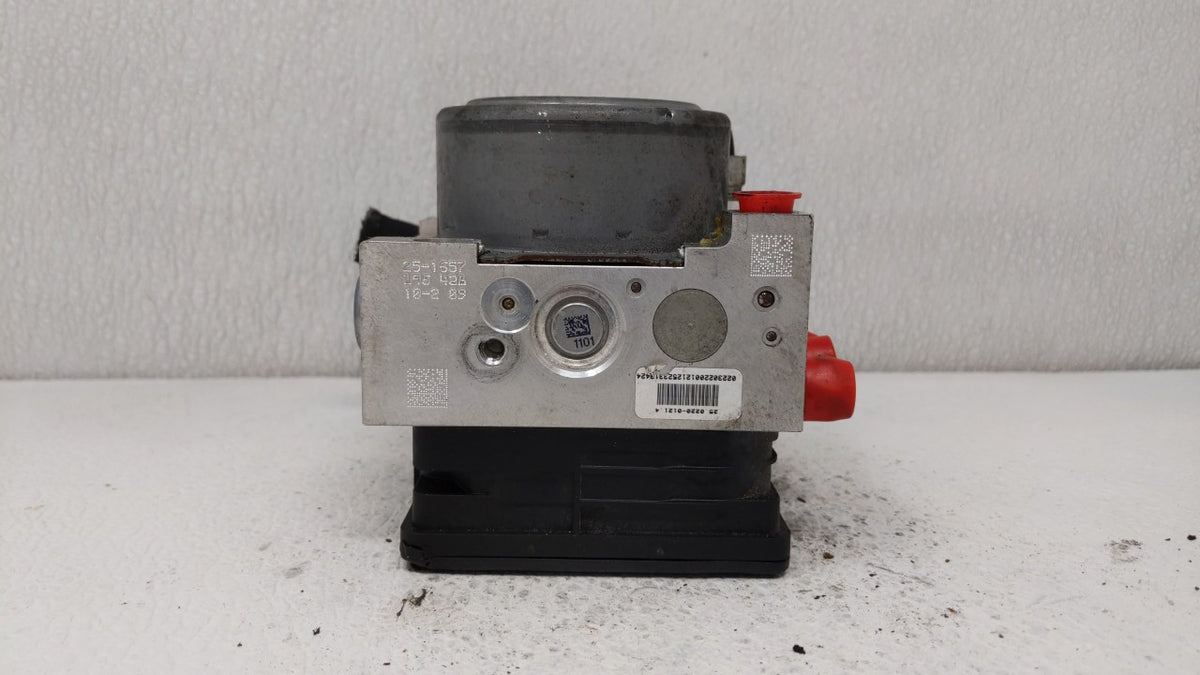 2013-2014 Cadillac Xts Anti-Lock Brake ABS Pump Module Actuator OEM P/N:23105132 23105094 Fits Fits 2013 2014 OEM Used Auto 
