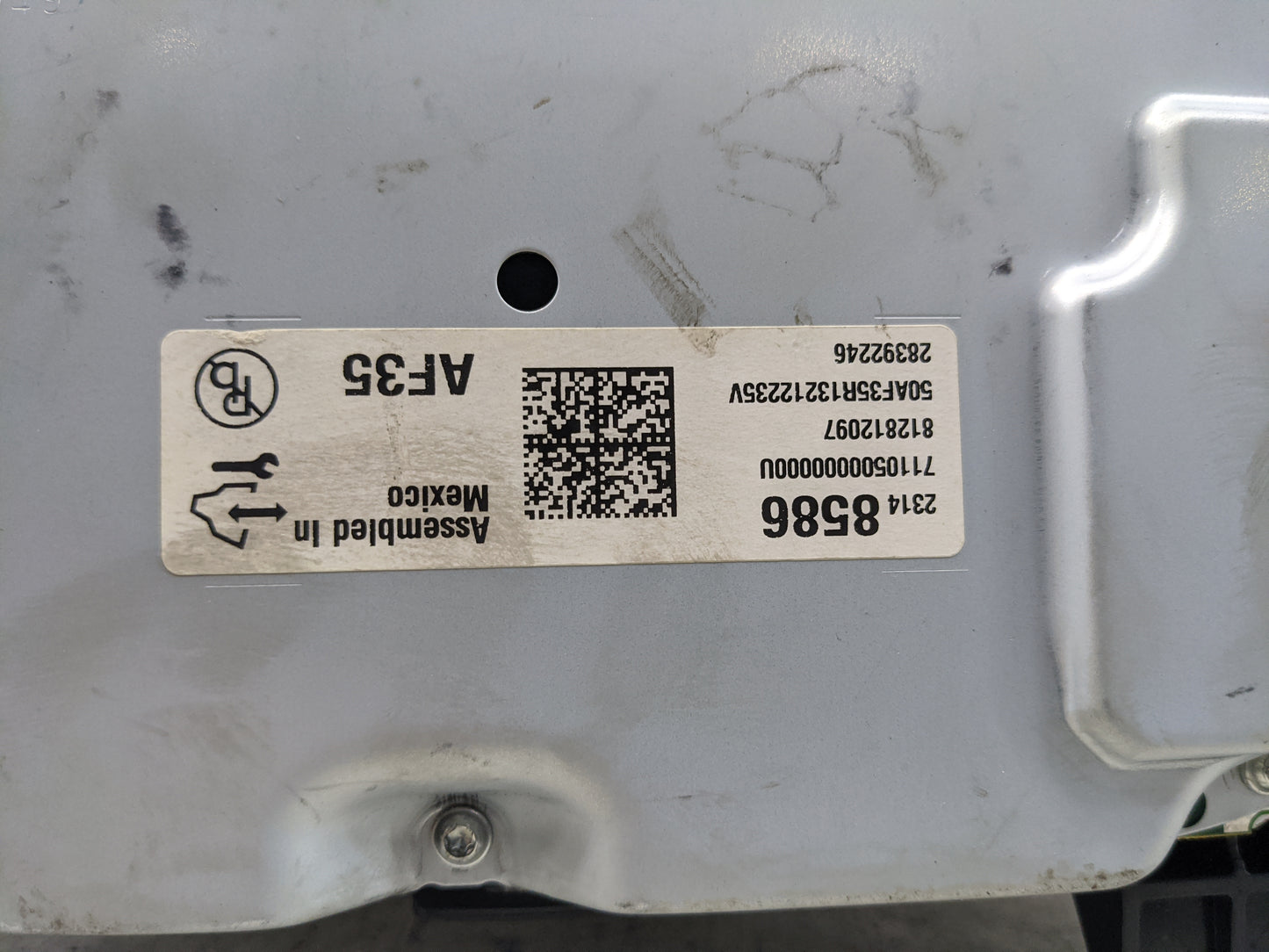 2014 Cadillac Xts Instrument Cluster Speedometer Gauges P/N:50AF35R132122235V 812812097, 28392246, 23148586 Miles:125K Fits 