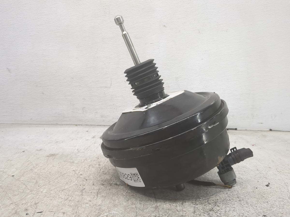 2013-2019 Cadillac Xts Power Brake Booster Oem 1500829 - Oemusedautoparts1.com