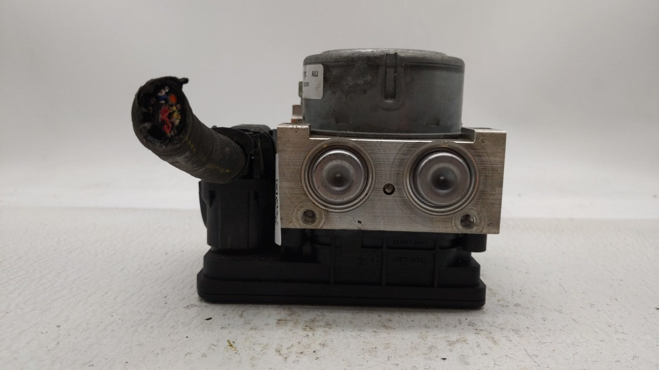 2013-2014 Cadillac Xts ABS Pump Control Module Replacement P/N:22929240 23105132, 23105094 Fits Fits 2013 2014 OEM Used Auto