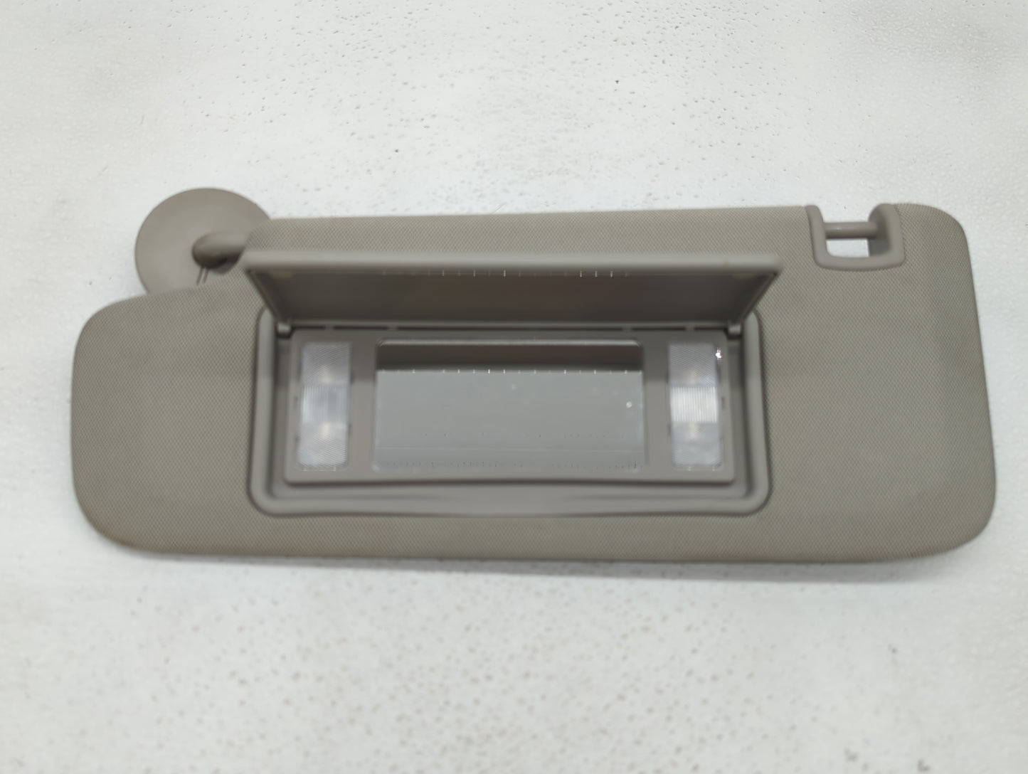 2013-2017 Cadillac Xts Sun Visor Shade Replacement Driver Left Mirror Fits Fits 2013 2014 2015 2016 2017 OEM Used Auto Parts