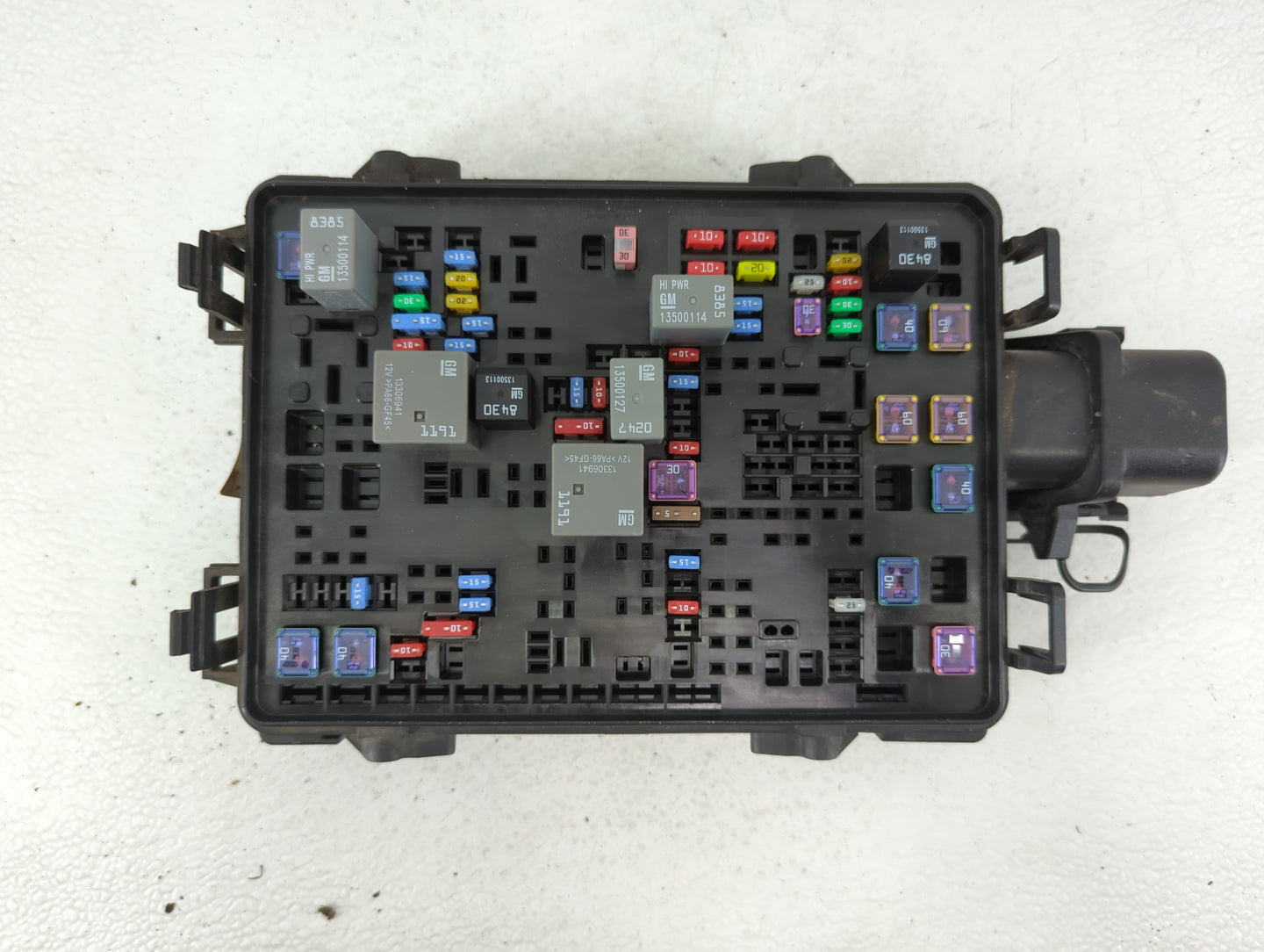 2014 Cadillac Xts Fusebox Fuse Box Panel Relay Module P/N:13500114 13500127 Fits OEM Used Auto Parts - Oemusedautoparts1.com