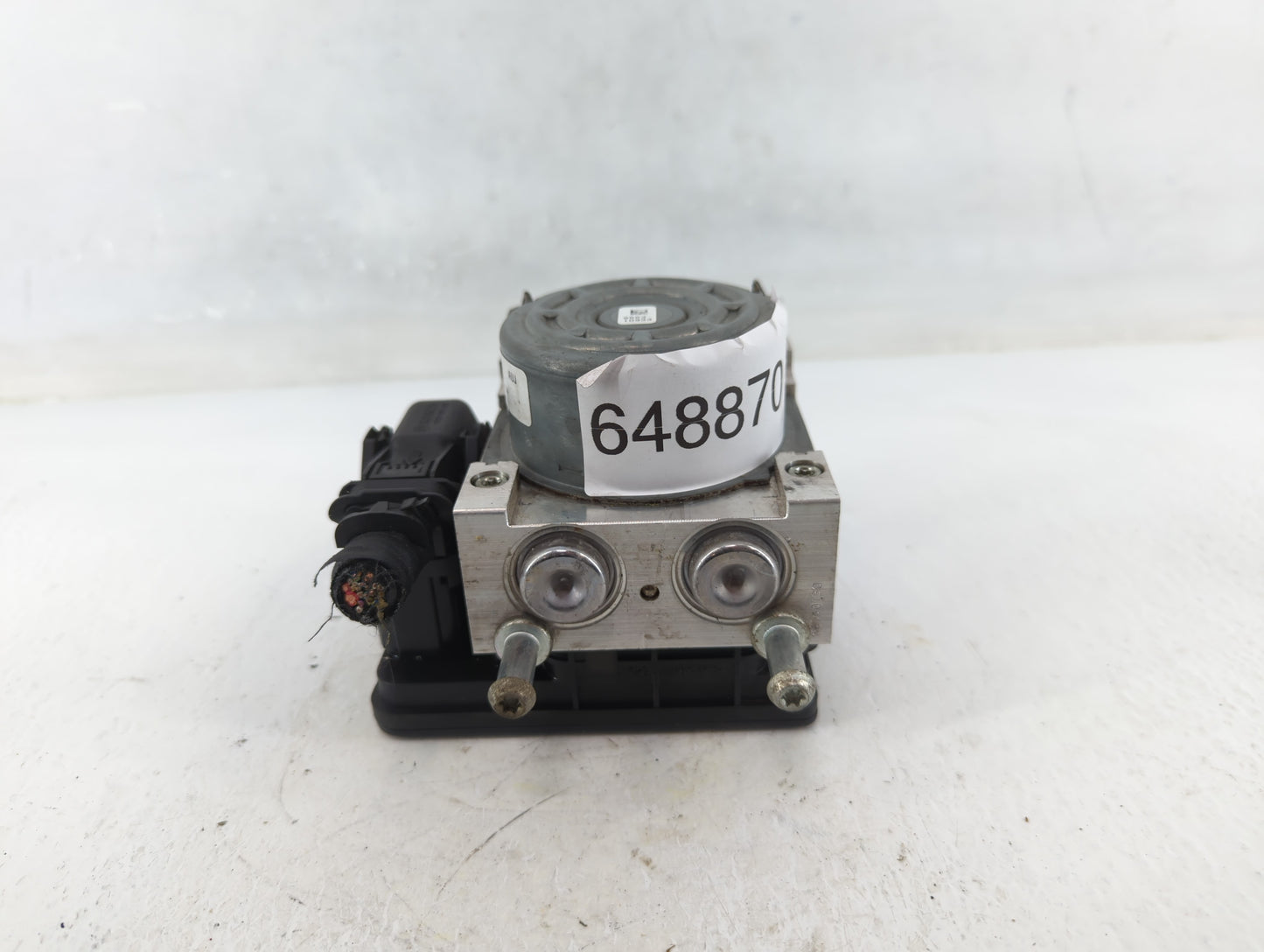 2013-2014 Cadillac Xts ABS Pump Control Module Replacement P/N:23105132 23105094, 23105097, 22929240 Fits Fits 2013 2014 OEM