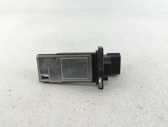 compare product 2013-2019 Cadillac Xts Mass Air Flow Meter Maf Sensor 658535