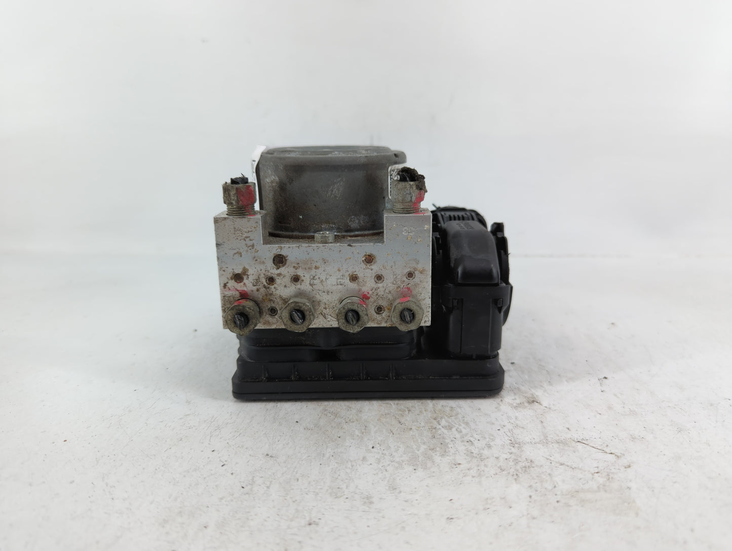 2013-2014 Cadillac Xts ABS Pump Control Module Replacement P/N:23105132 Fits Fits 2013 2014 OEM Used Auto Parts - Oemusedaut