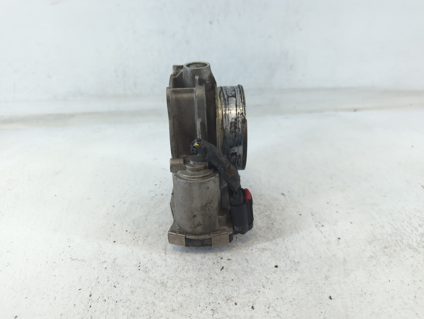 2013-2019 Cadillac Xts Throttle Body P/N:12632172BA Fits Fits 2012 2013 2014 2015 2016 2017 2018 2019 2020 2021 2022 OEM Use