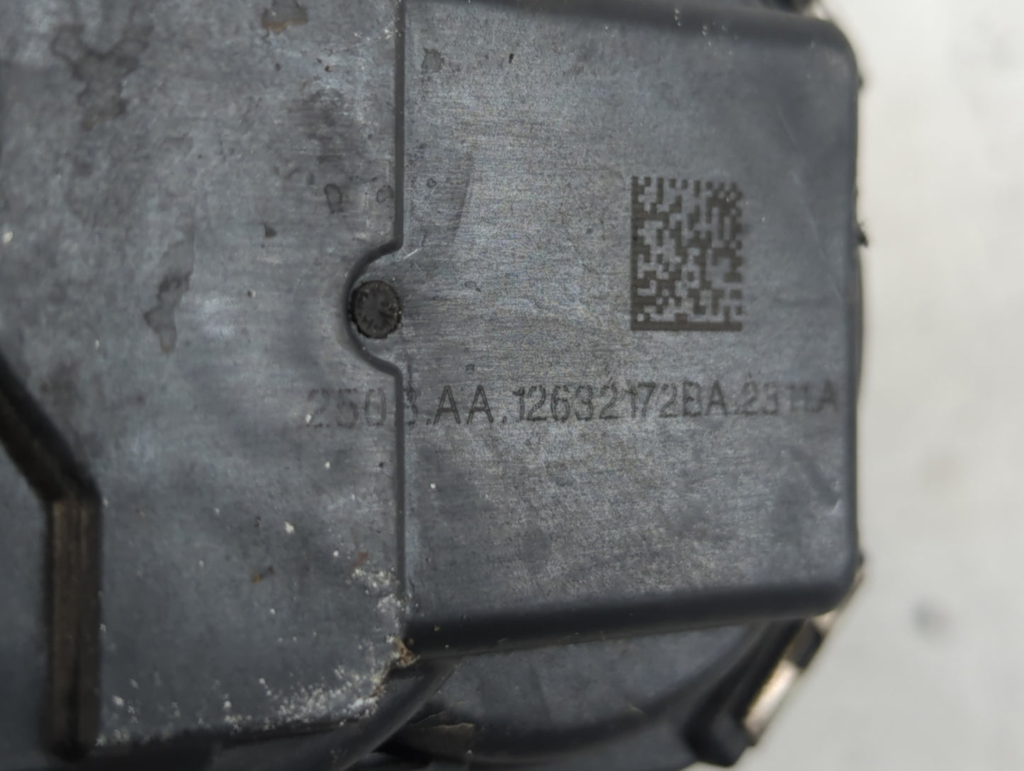 2013-2019 Cadillac Xts Throttle Body P/N:12632172BA Fits Fits 2012 2013 2014 2015 2016 2017 2018 2019 2020 2021 2022 OEM Use