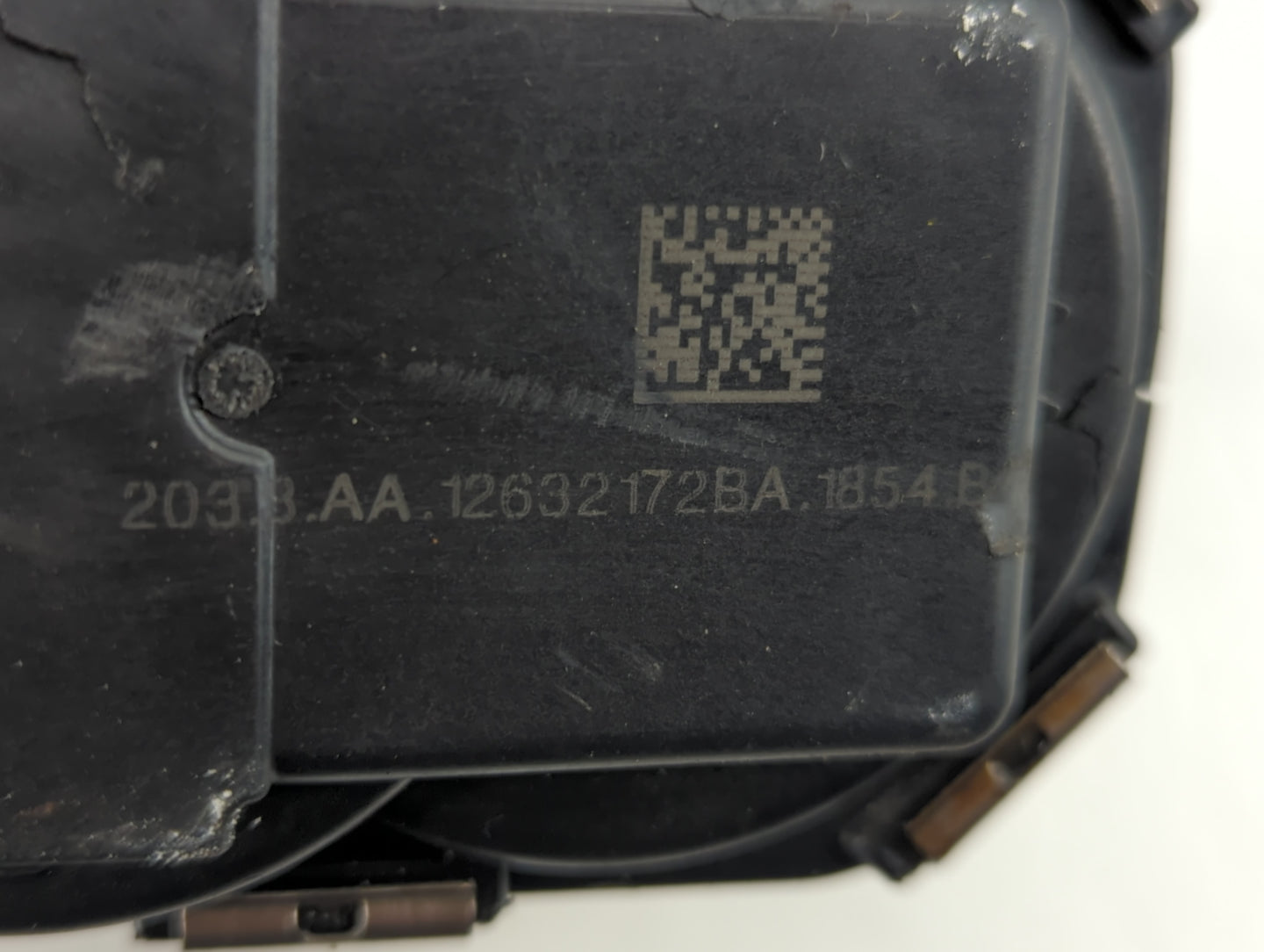 2013-2019 Cadillac Xts Throttle Body P/N:12632172BA Fits Fits 2012 2013 2014 2015 2016 2017 2018 2019 2020 2021 2022 OEM Use