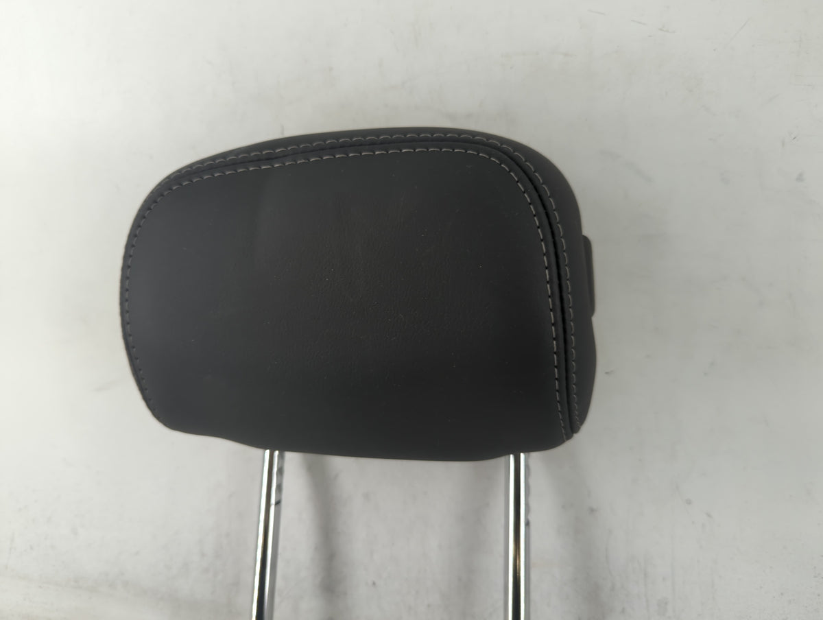 2014 Cadillac Xts Headrest Head Rest Rear Center Seat Black 680070 - Oemusedautoparts1.com