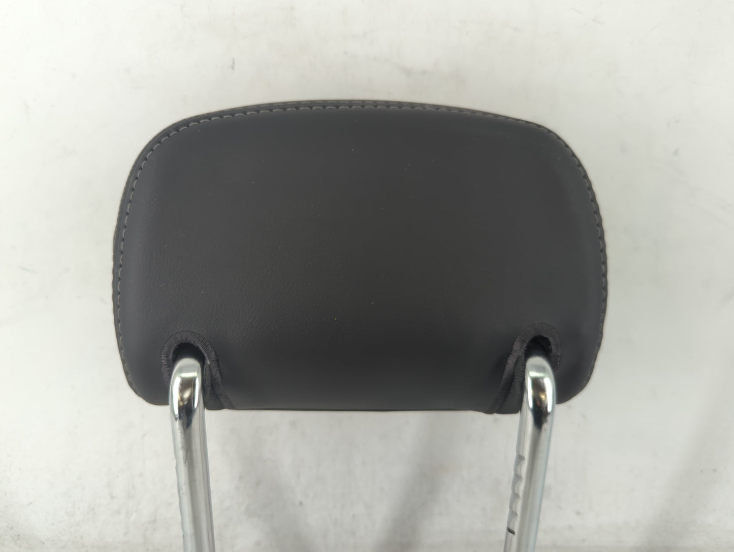 Cadillac Xts Headrest Head Rest Front Driver Passenger Seat Black - Oemusedautoparts1.com