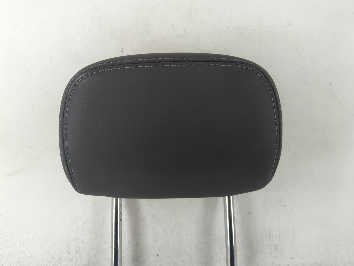 Cadillac Xts Headrest Head Rest Front Driver Passenger Seat Black - Oemusedautoparts1.com