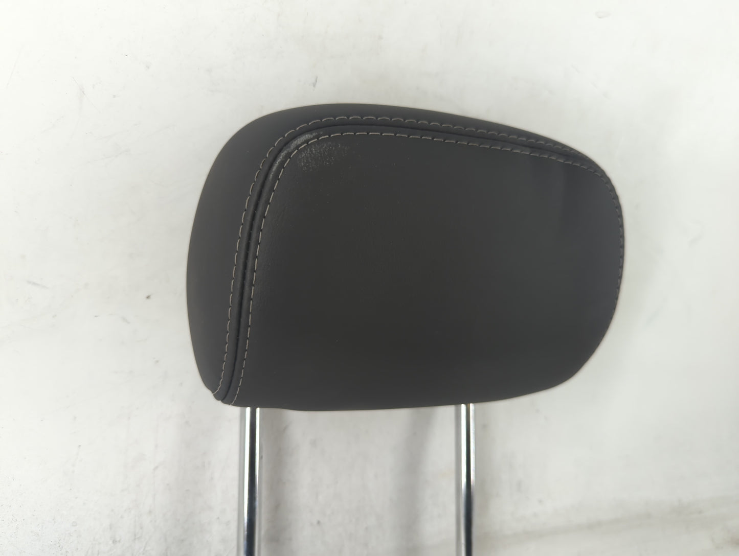 Cadillac Xts Headrest Head Rest Front Driver Passenger Seat Black - Oemusedautoparts1.com