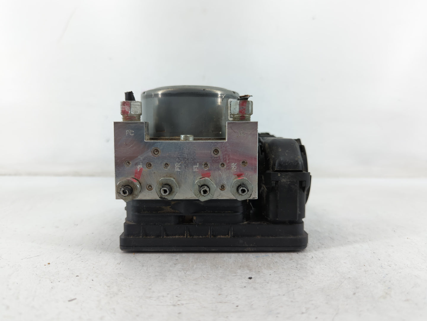 2013-2014 Cadillac Xts ABS Pump Control Module Replacement P/N:23105132 Fits Fits 2013 2014 OEM Used Auto Parts - Oemusedaut