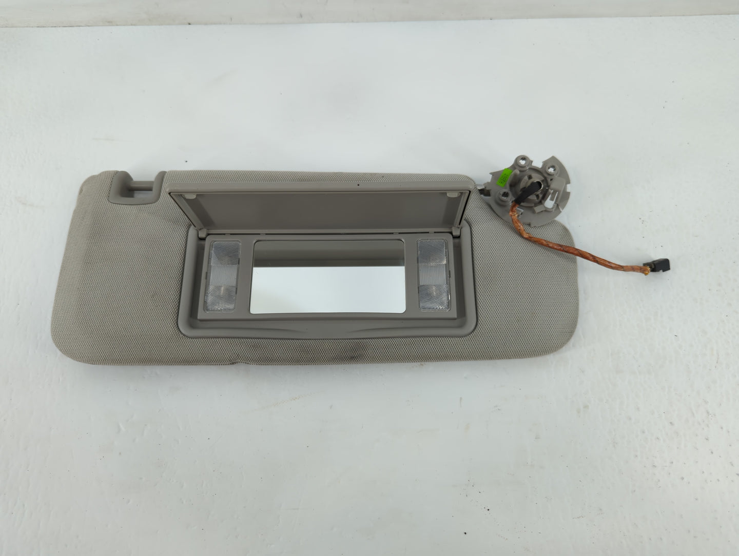 2013-2017 Cadillac Xts Sun Visor Shade Replacement Passenger Right Mirror Fits Fits 2013 2014 2015 2016 2017 OEM Used Auto P