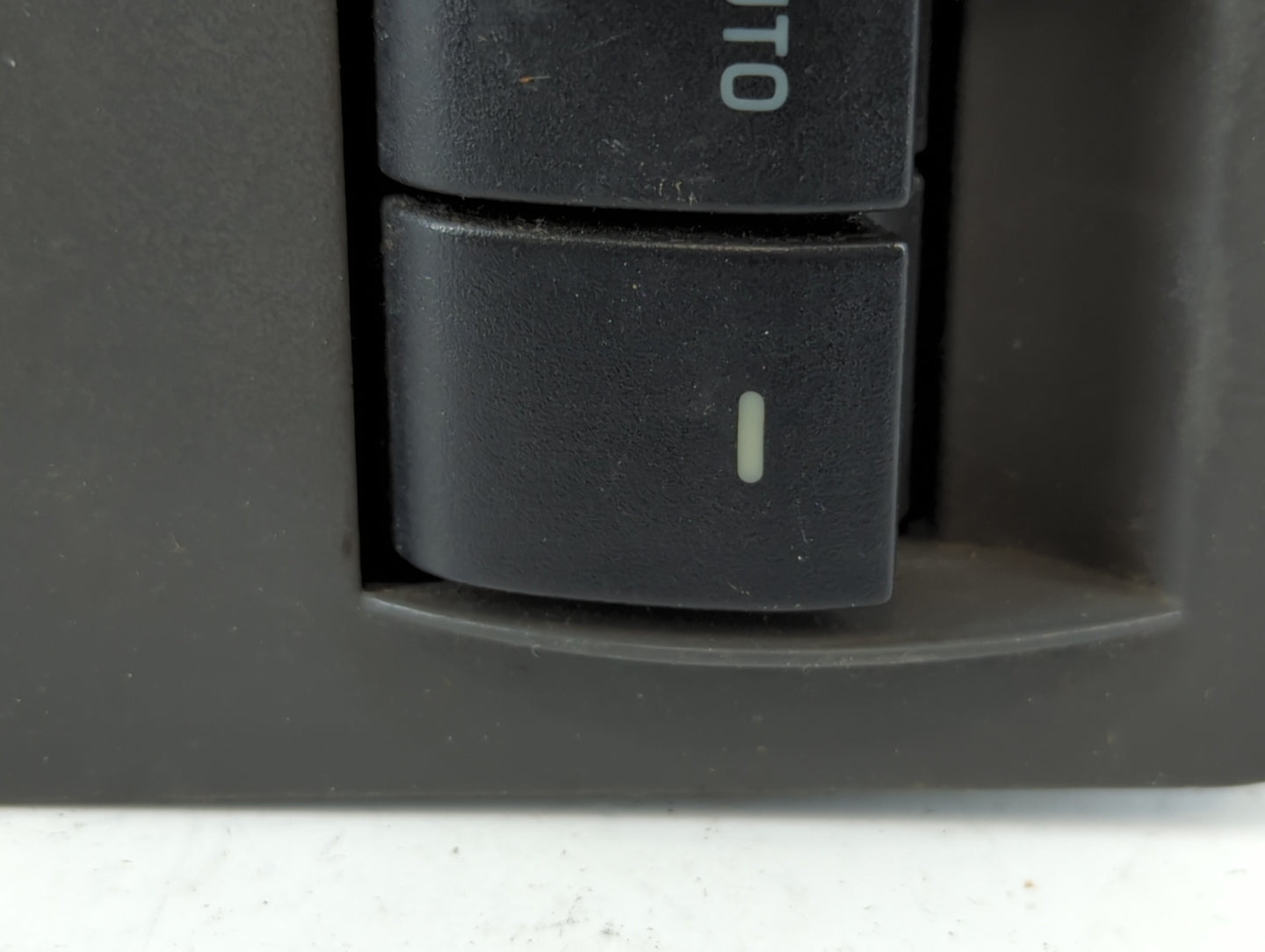 2013-2014 Cadillac Xts Master Power Window Switch Replacement Driver Side Left Fits Fits 2013 2014 2015 OEM Used Auto Parts 