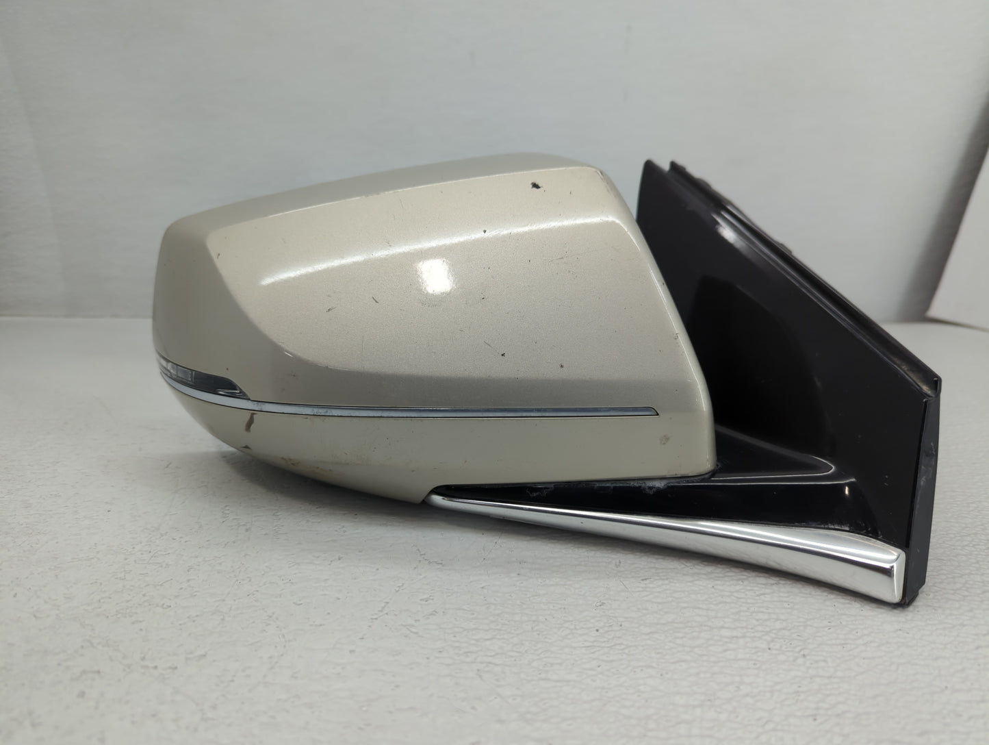 2013-2014 Cadillac Xts Side Mirror Replacement Driver Left View Door Mirror P/N:130213123912R 012370, 22960819 Fits Fits 201