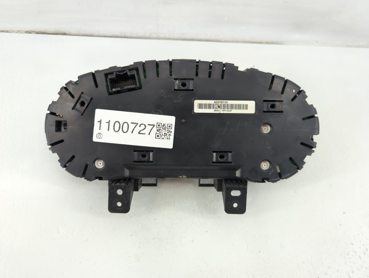 2014-2015 Chevrolet Camaro Instrument Cluster Speedometer Gauges P/N:A2C82887101 Fits Fits 2014 2015 OEM Used Auto Parts - O