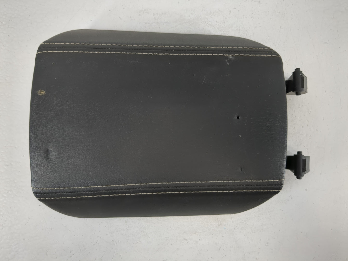 2013-2014 Chevrolet Camaro Center Console Armrest Cover Lid Fits Fits 2013 2014 OEM Used Auto Parts - Oemusedautoparts1.com