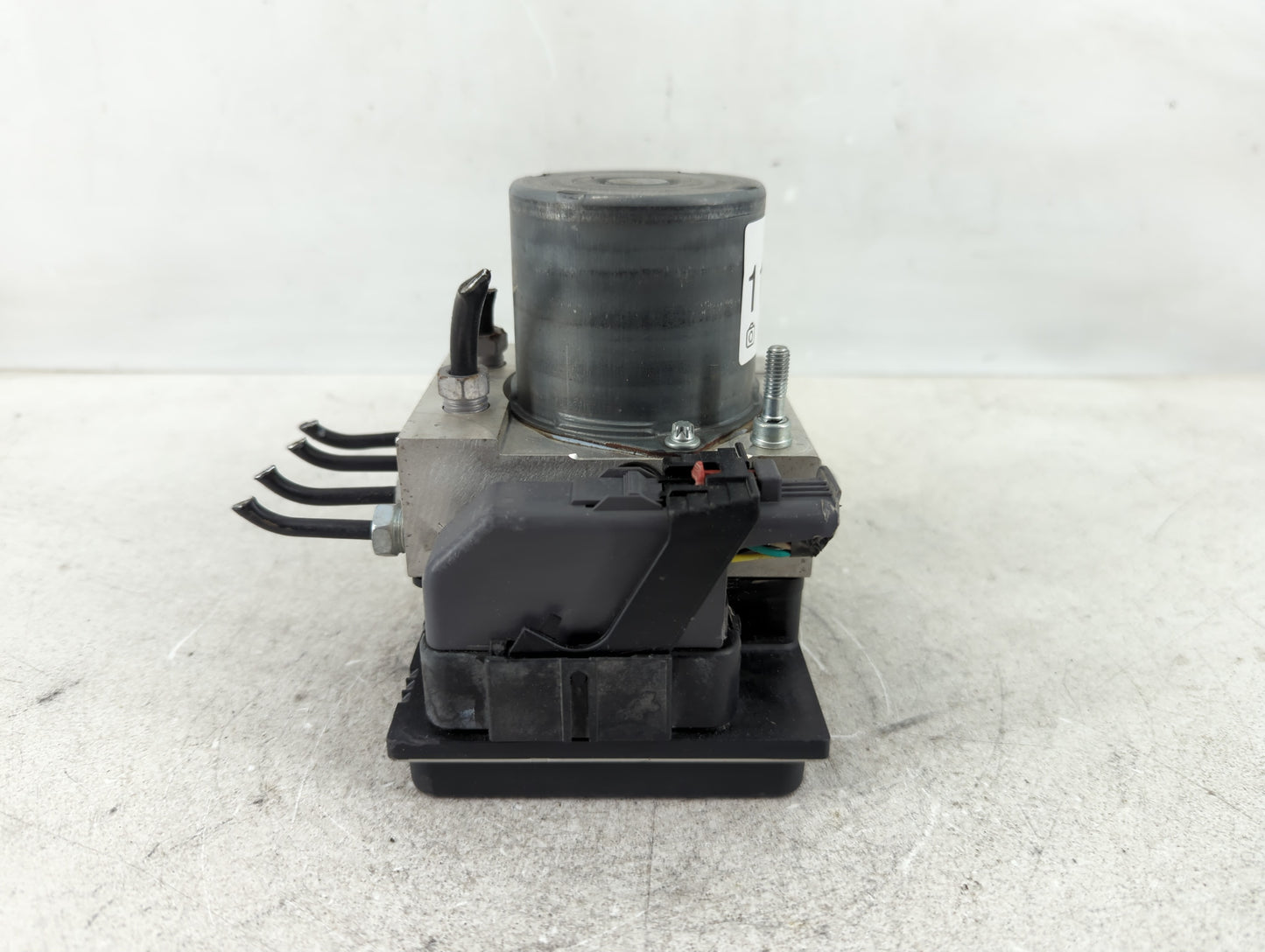 2012-2015 Chevrolet Camaro ABS Pump Control Module Replacement P/N:22914251 Fits Fits 2012 2013 2014 2015 OEM Used Auto Part