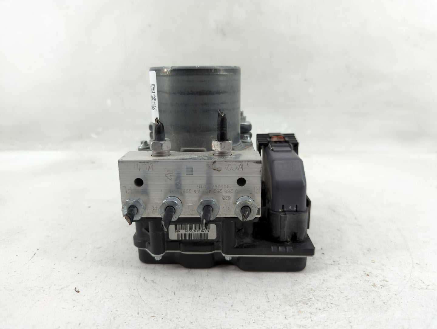 2012-2015 Chevrolet Camaro ABS Pump Control Module Replacement P/N:0 265 252 493 Fits Fits 2012 2013 2014 2015 OEM Used Auto