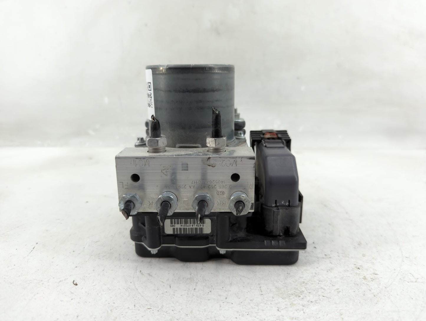 2012-2015 Chevrolet Camaro ABS Pump Control Module Replacement P/N:0 265 252 493 Fits Fits 2012 2013 2014 2015 OEM Used Auto