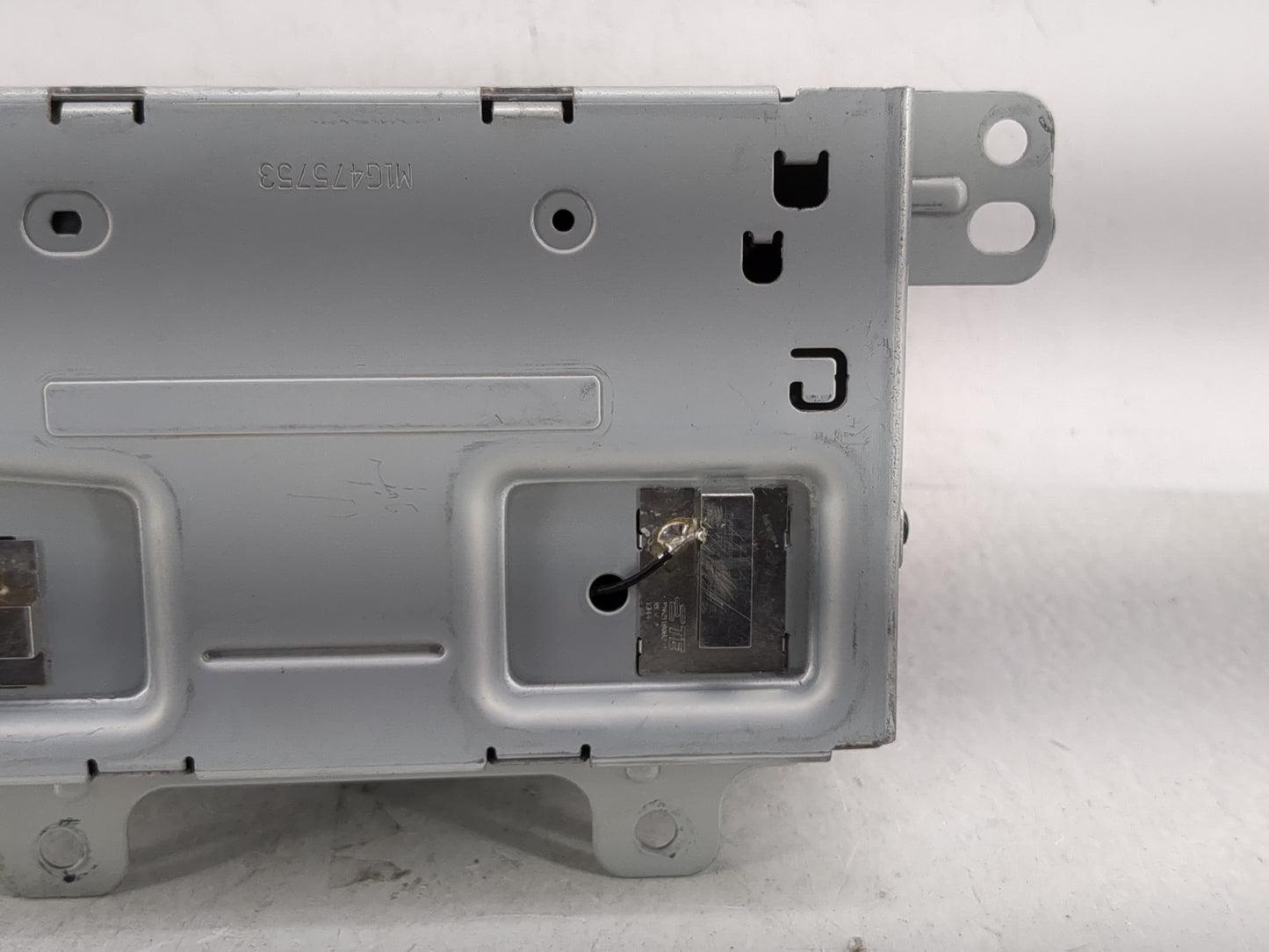 2014-2015 Chevrolet Camaro Radio AM FM Cd Player Receiver Replacement P/N:23447568 Fits Fits 2014 2015 2016 2017 OEM Used Au