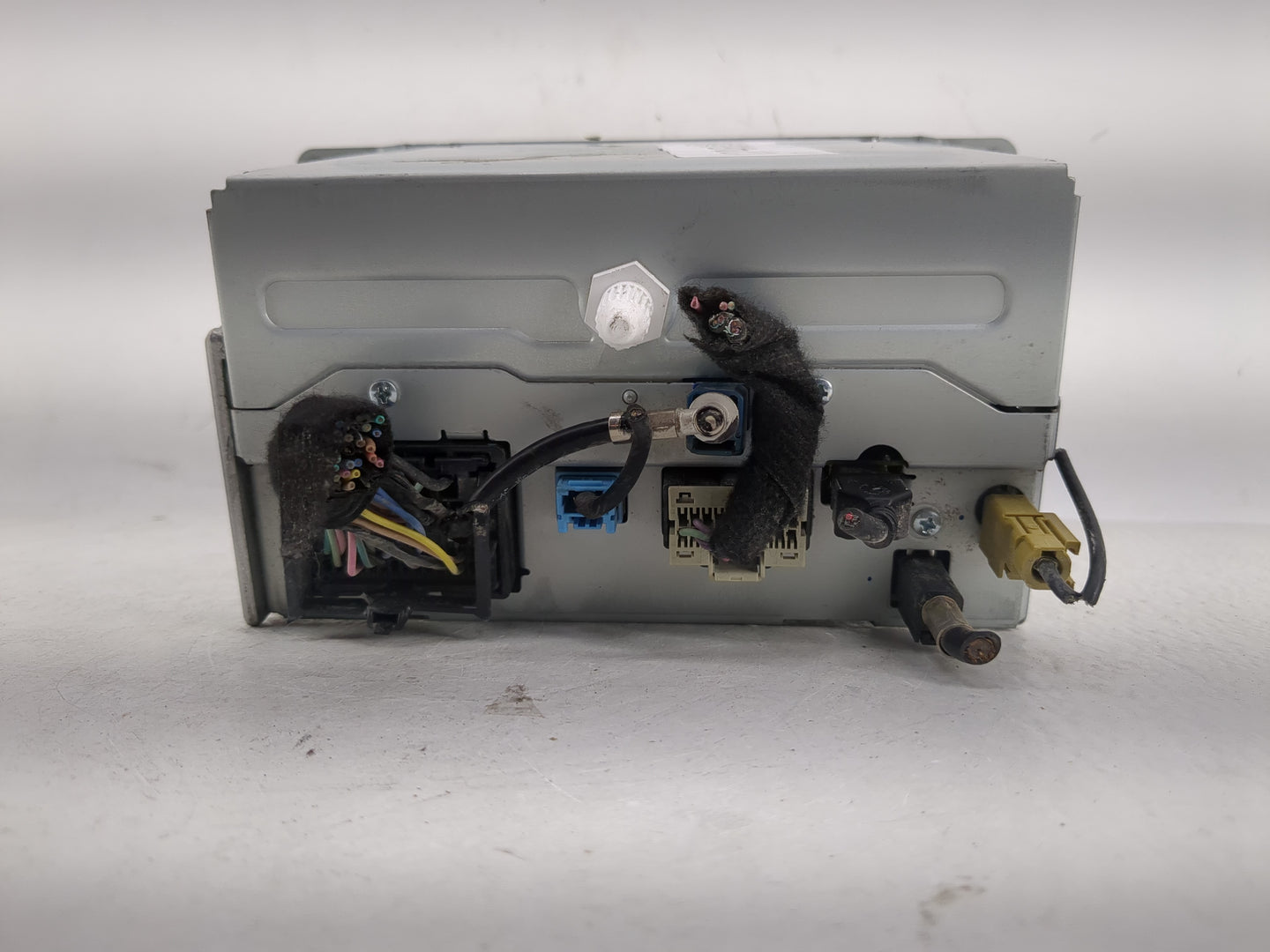 2014-2015 Chevrolet Camaro Radio AM FM Cd Player Receiver Replacement P/N:23447568 Fits Fits 2014 2015 2016 2017 OEM Used Au