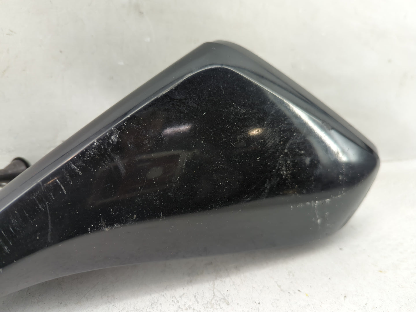 2010-2015 Chevrolet Camaro Driver Side View Mirror - Left Door Mirror OEM Used - Oemusedautoparts1.com
