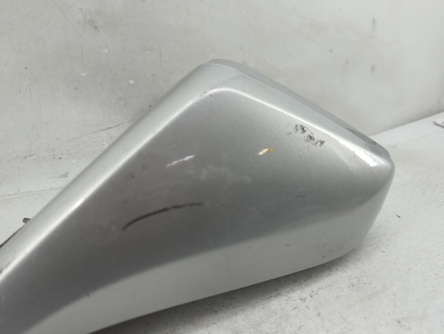 2010-2015 Chevrolet Camaro Driver Side View Mirror - Left Door Mirror OEM Used - Oemusedautoparts1.com