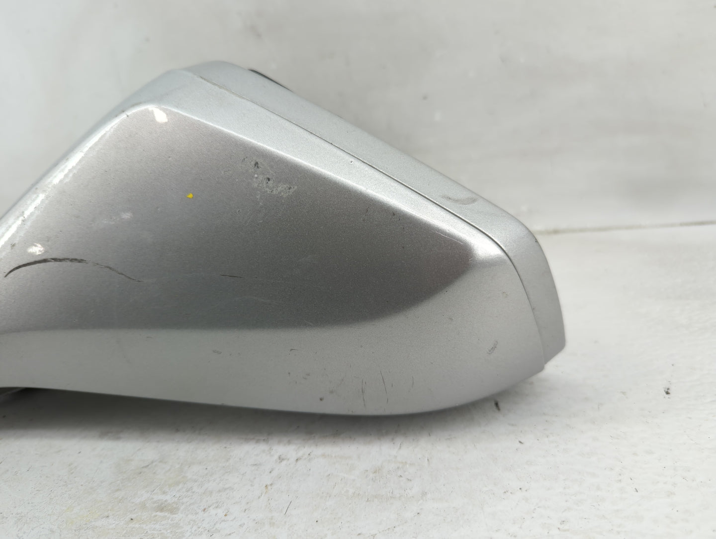 2010-2015 Chevrolet Camaro Driver Side View Mirror - Left Door Mirror OEM Used - Oemusedautoparts1.com