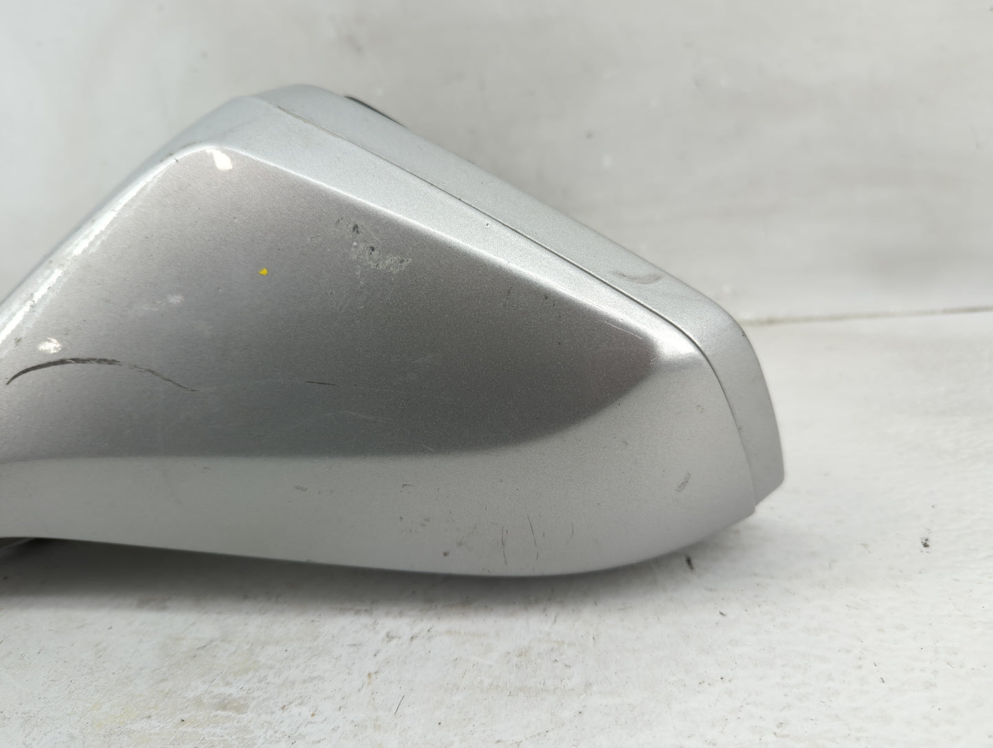 2010-2015 Chevrolet Camaro Driver Side View Mirror - Left Door Mirror OEM Used - Oemusedautoparts1.com