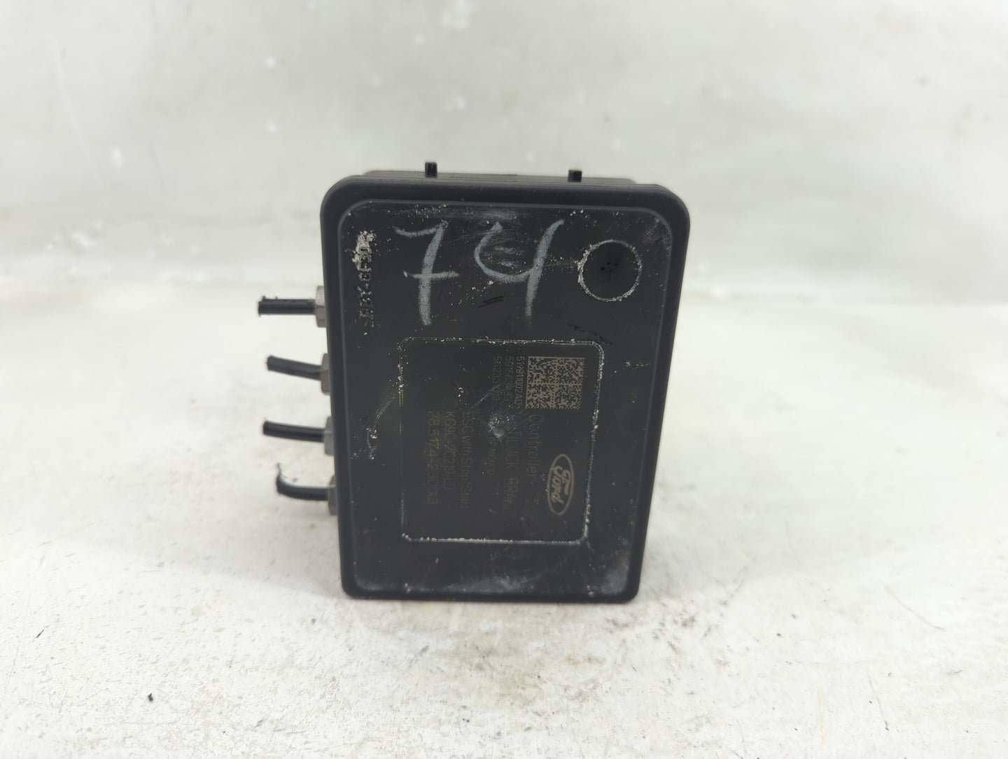 2012-2015 Chevrolet Camaro ABS Pump Control Module Replacement P/N:KG9C-2B373-LD Fits Fits 2012 2013 2014 2015 OEM Used Auto