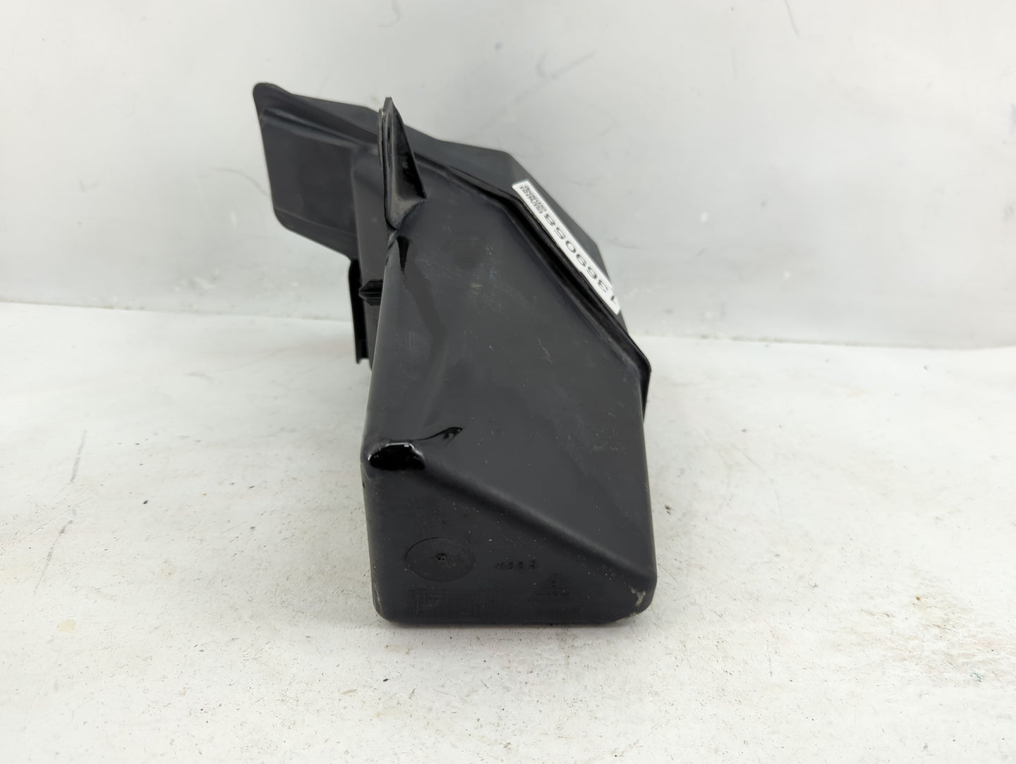 2010-2015 Chevrolet Camaro Windshield Washer Fluid Reservoir Bottle Oem - Oemusedautoparts1.com