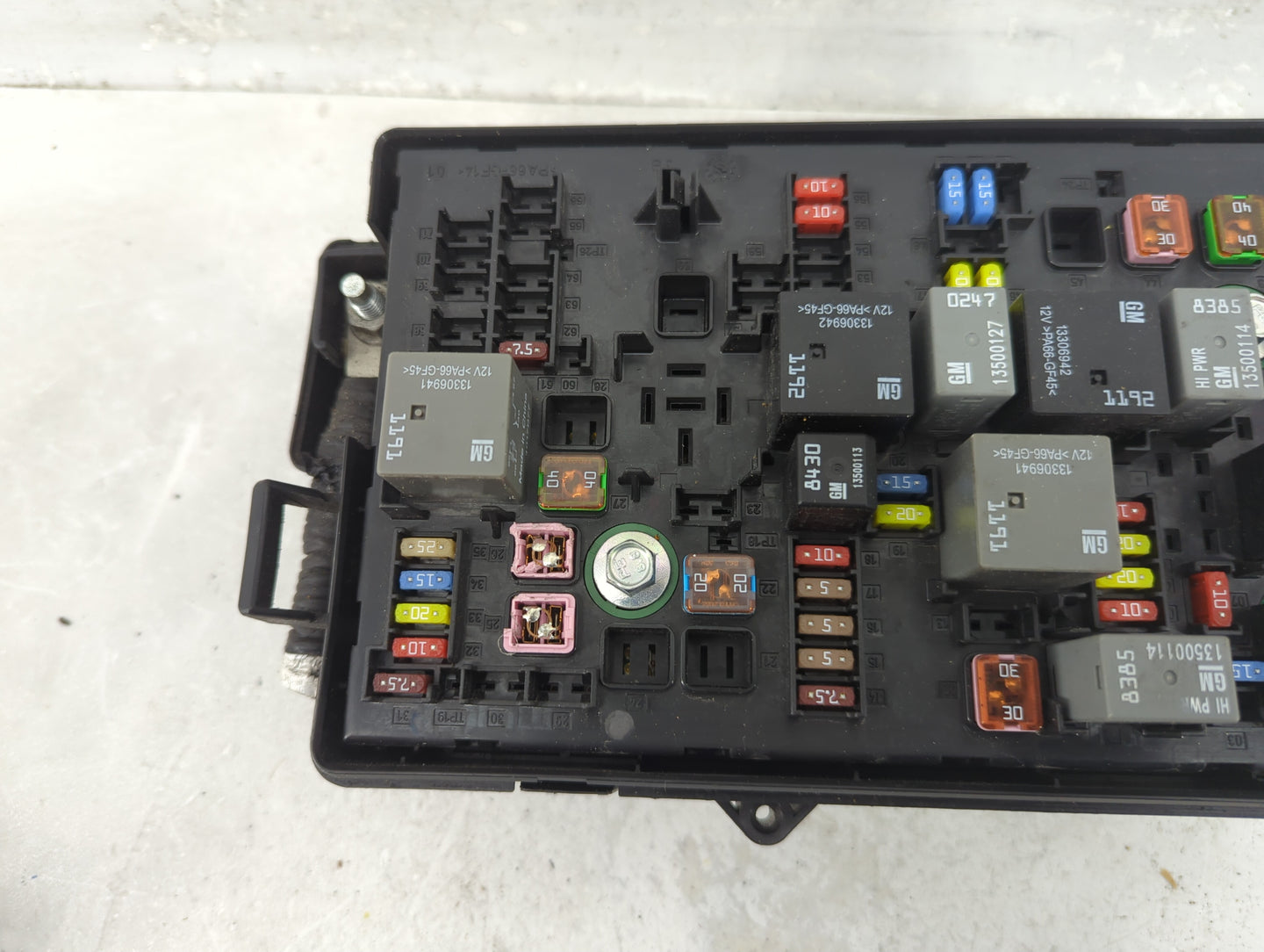 2012-2015 Chevrolet Camaro Fusebox Fuse Box Panel Relay Module P/N:22760635 01 Fits Fits 2012 2013 2014 2015 OEM Used Auto P
