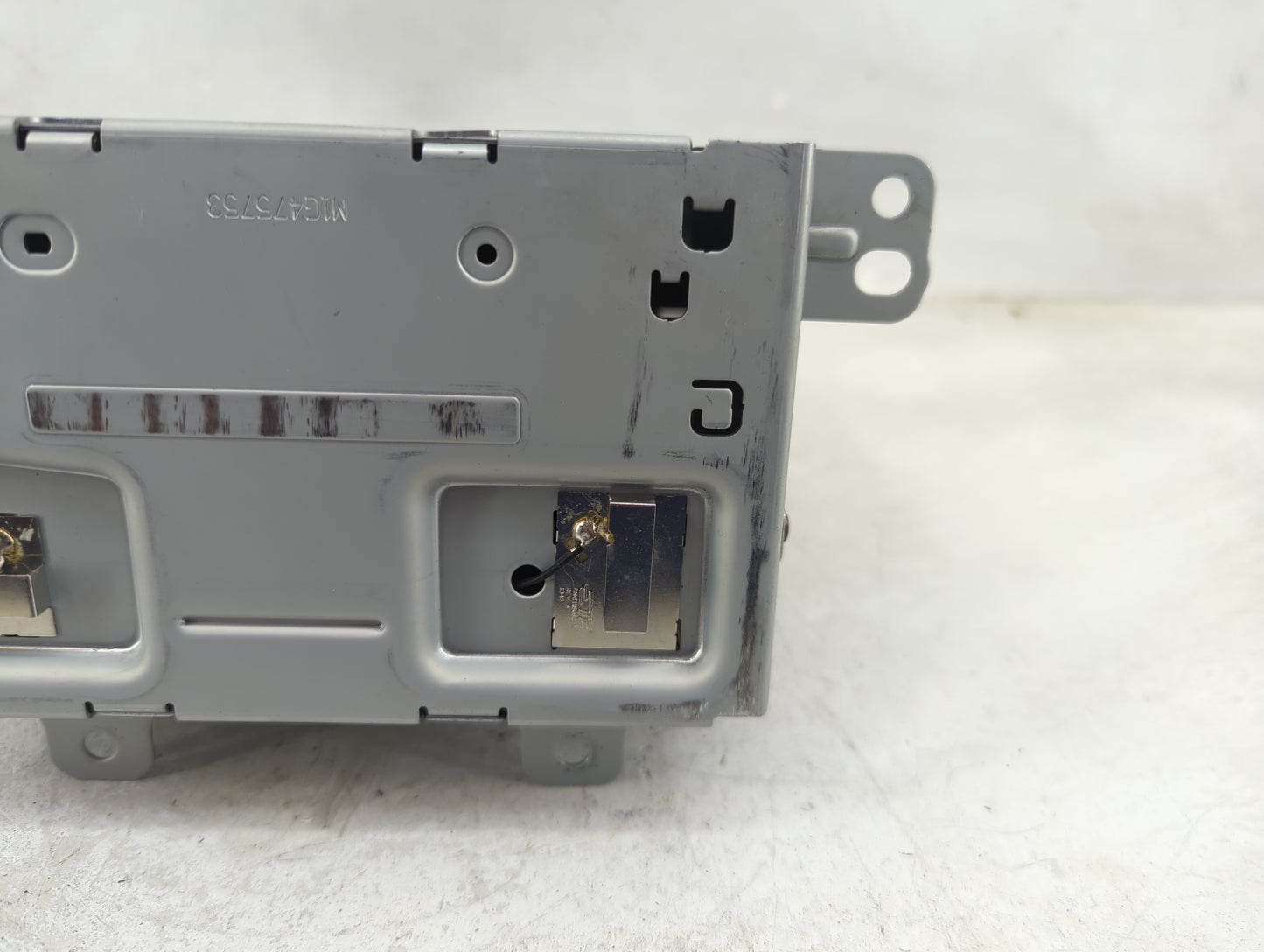 2014-2015 Chevrolet Camaro Radio AM FM Cd Player Receiver Replacement P/N:23447568 Fits Fits 2014 2015 2016 2017 OEM Used Au