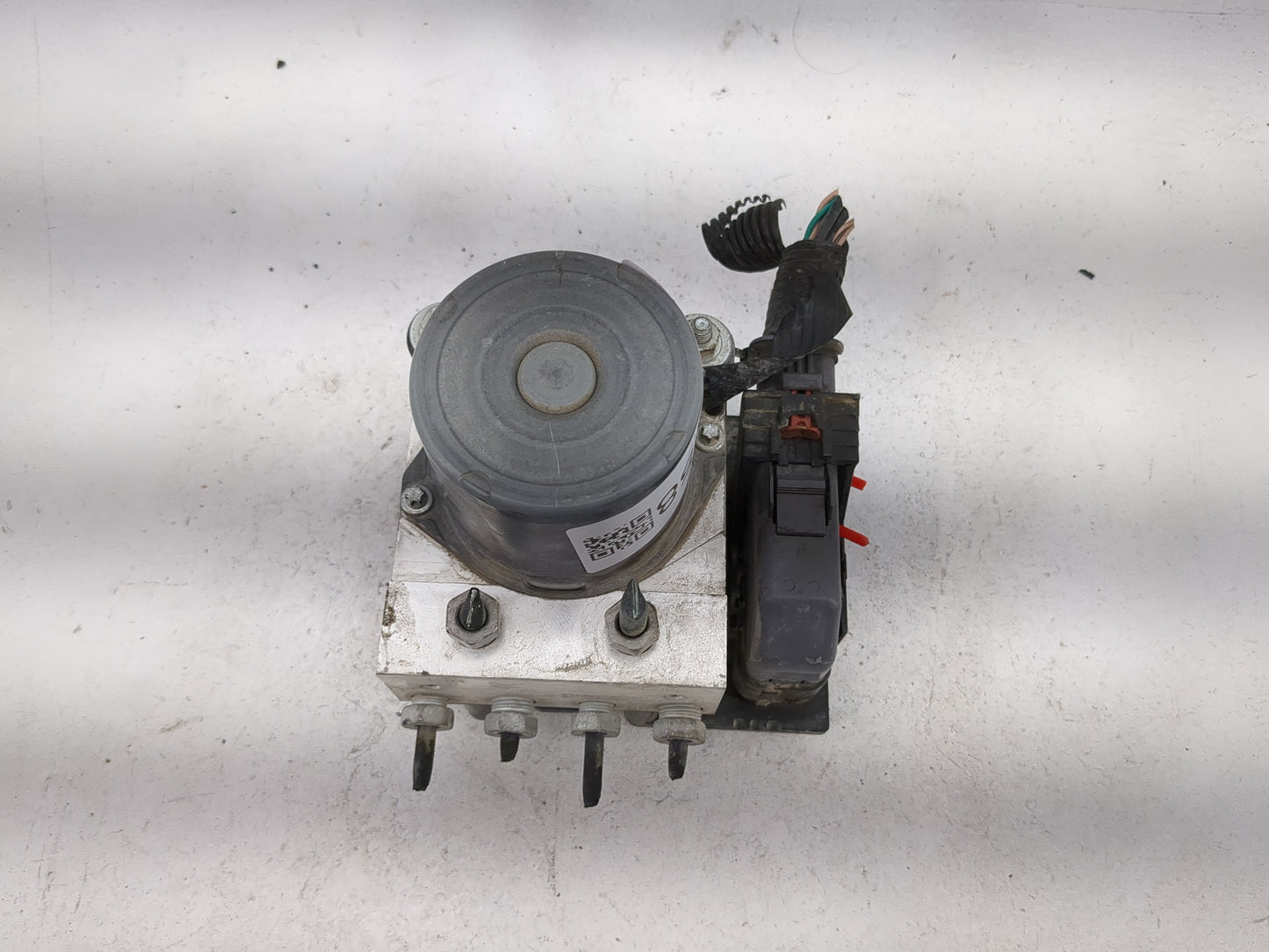 2012-2015 Chevrolet Camaro ABS Pump Control Module Replacement P/N:0265252495 22914250 Fits Fits 2012 2013 2014 2015 OEM Use
