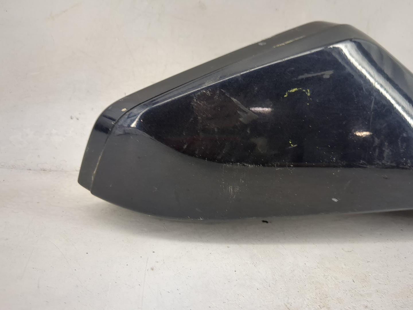 2010-2015 Chevrolet Camaro Passenger Side View Mirror - Right Door Mirror OEM Used - Oemusedautoparts1.com