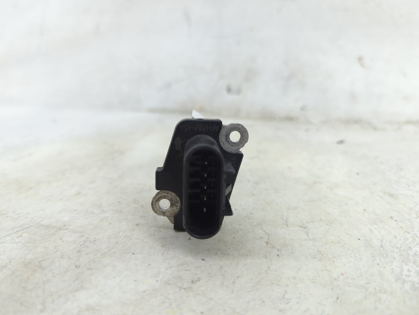 2014 Chevrolet Camaro Mass Air Flow Meter Maf - Oemusedautoparts1.com