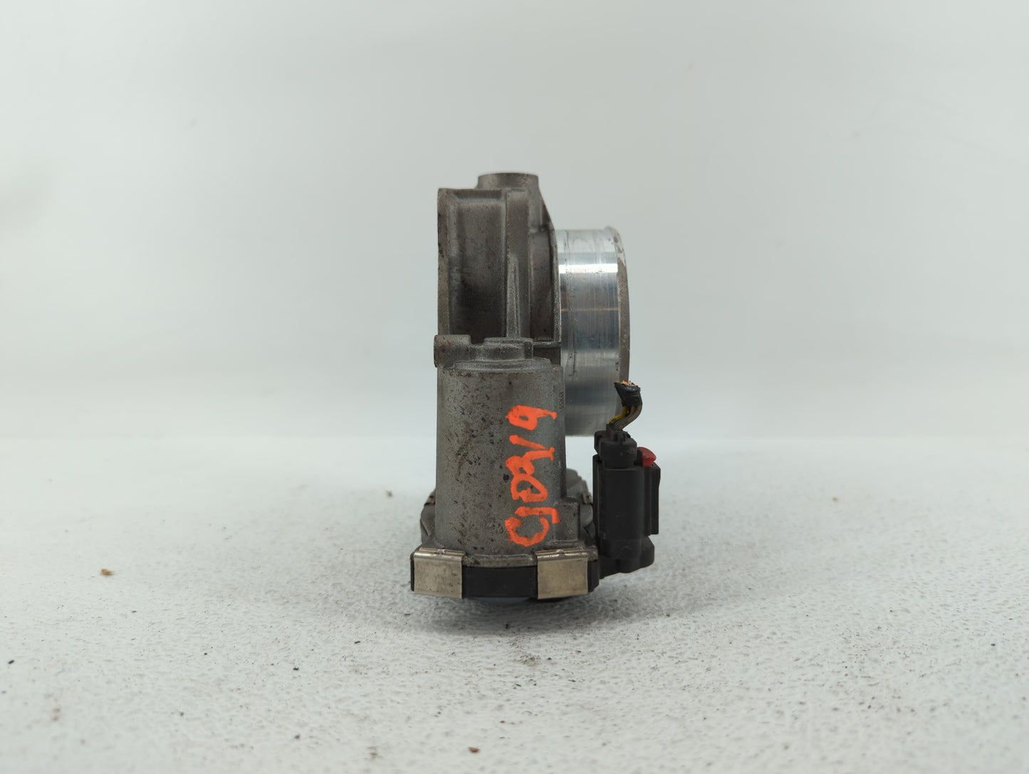 2012-2015 Chevrolet Camaro Throttle Body P/N:12632172BA 12670981AA Fits Fits 2012 2013 2014 2015 2016 2017 2018 2019 OEM Use