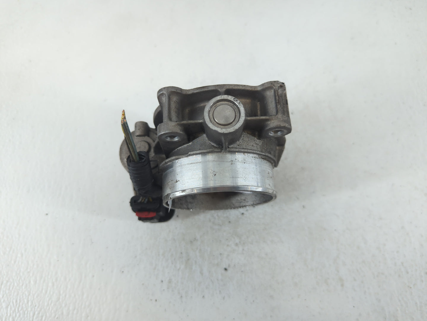 2012-2015 Chevrolet Camaro Throttle Body P/N:12632172BA Fits Fits 2012 2013 2014 2015 2016 2017 2018 2019 2020 2021 2022 OEM