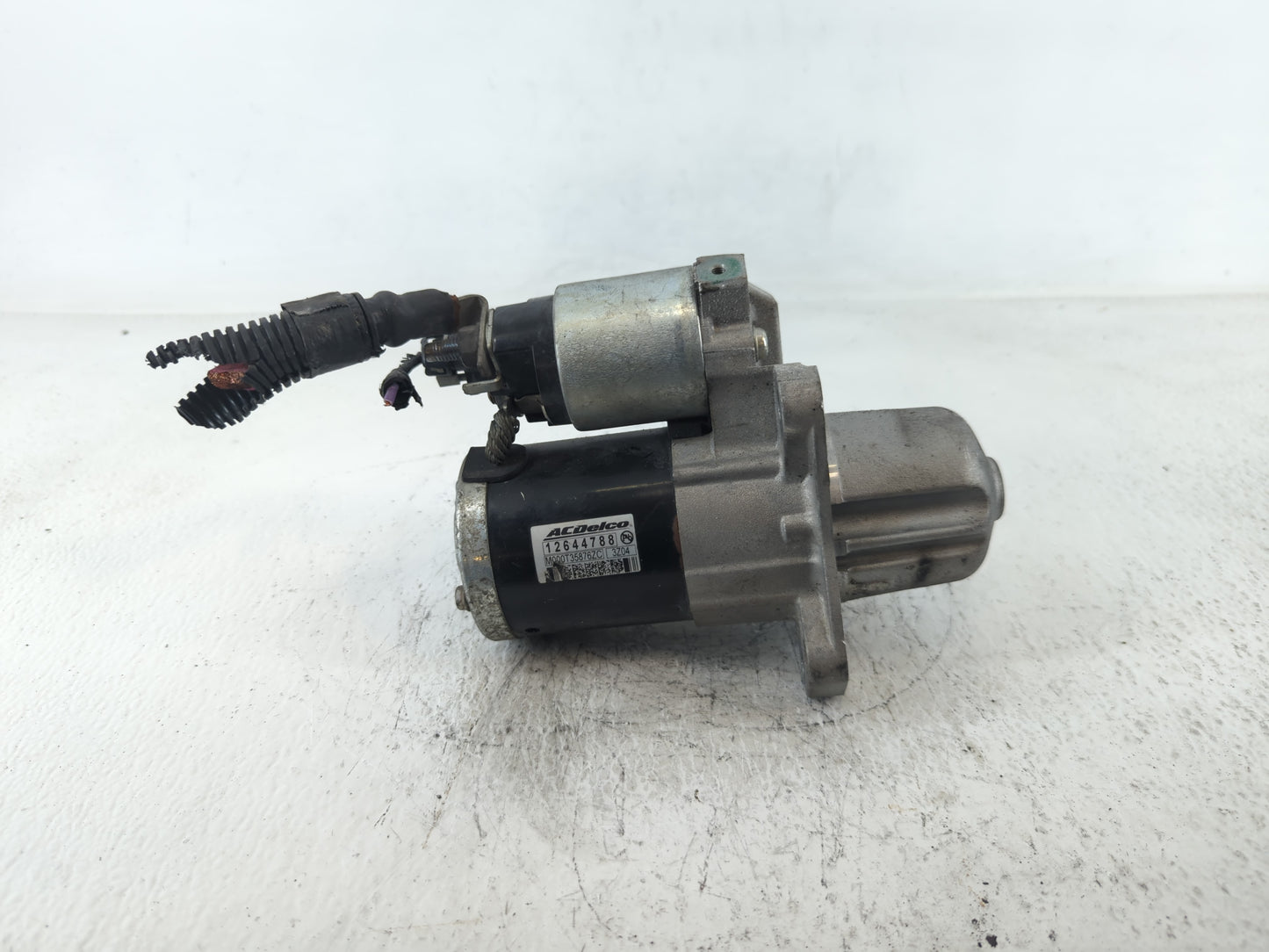 2010-2015 Chevrolet Camaro Car Starter Motor Solenoid OEM P/N:M000T35876ZC 12644788 Fits OEM Used Auto Parts - Oemusedautopa
