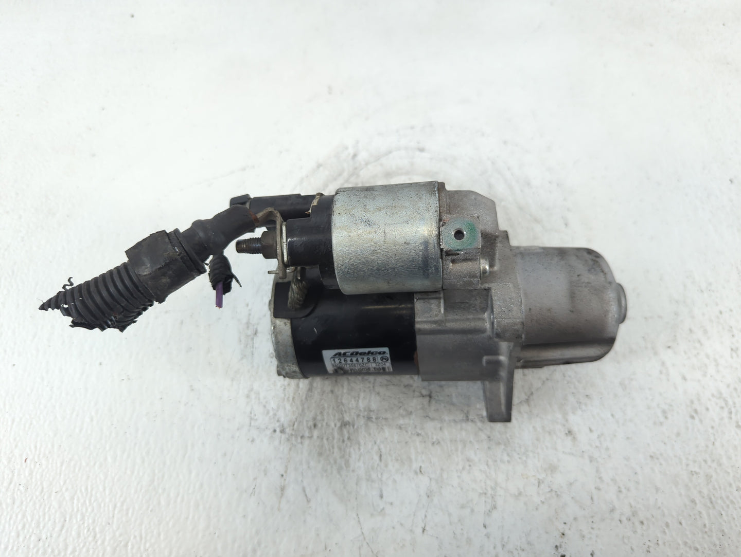 2010-2015 Chevrolet Camaro Car Starter Motor Solenoid OEM P/N:M000T35876ZC 12644788 Fits OEM Used Auto Parts - Oemusedautopa