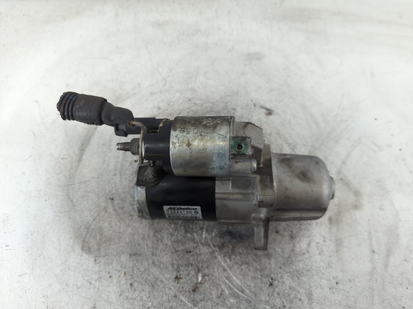 2010-2015 Chevrolet Camaro Car Starter Motor Solenoid OEM P/N:M000T35876ZC 12644788 Fits OEM Used Auto Parts - Oemusedautopa